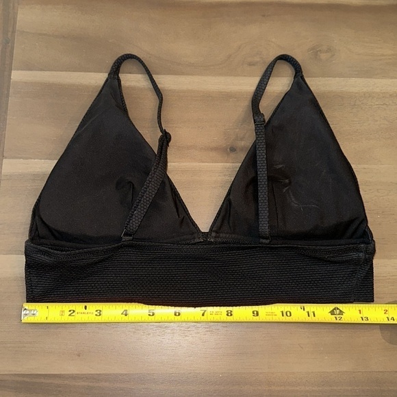 Aerie Black Textured Swim Top Black Adjustable Straps Size Medium - Picture 5 of 5